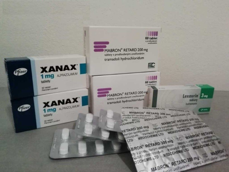 Adipex retard 15mg, Neurol, Lexaurin, Rivotril, Hypnogen, Xanax, Stilnox, Diazepam